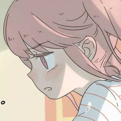 女孩太想念外公外婆睡墓碑旁不愿走
